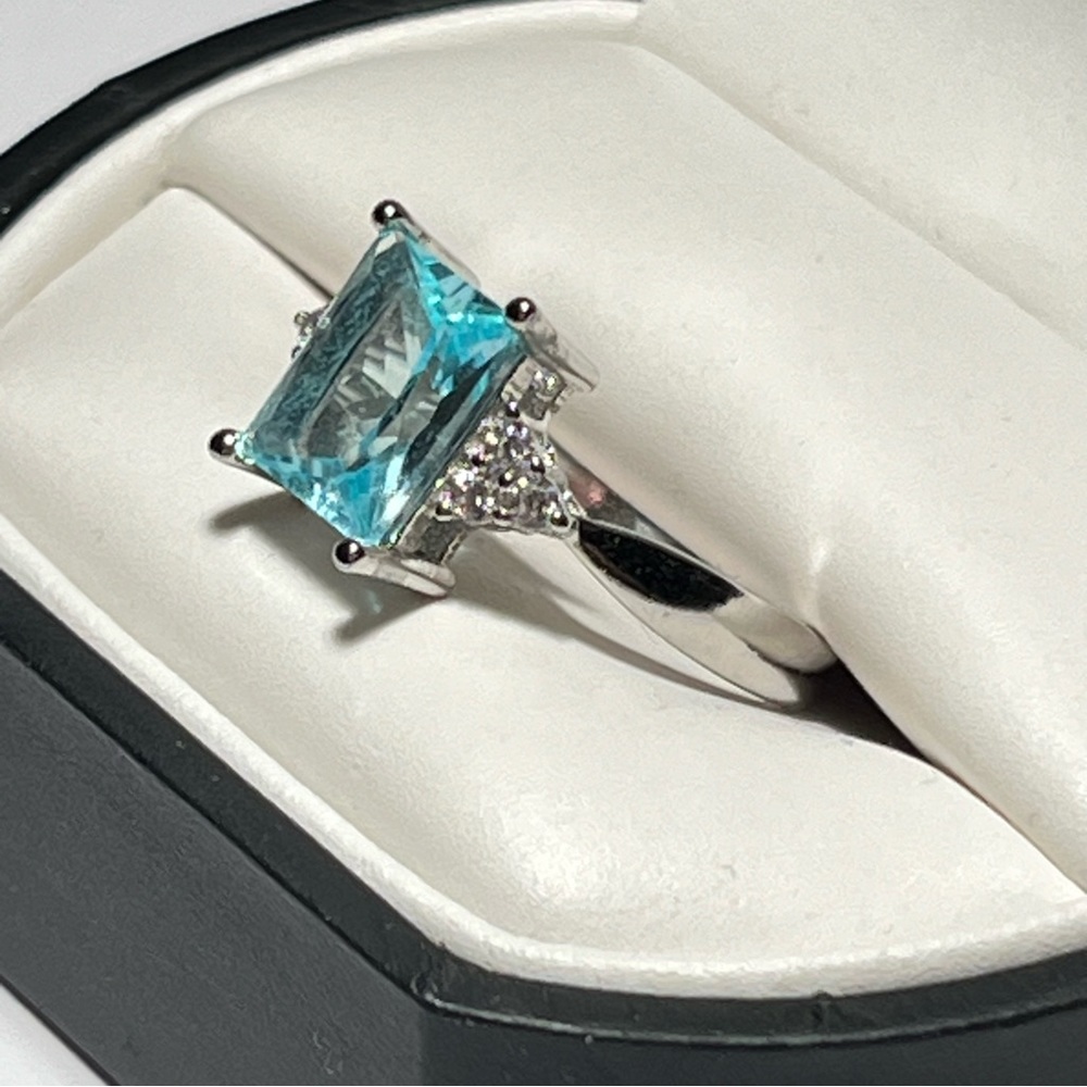 925 Sterling Silver Aquamarine Ring - Picture 4 of 6